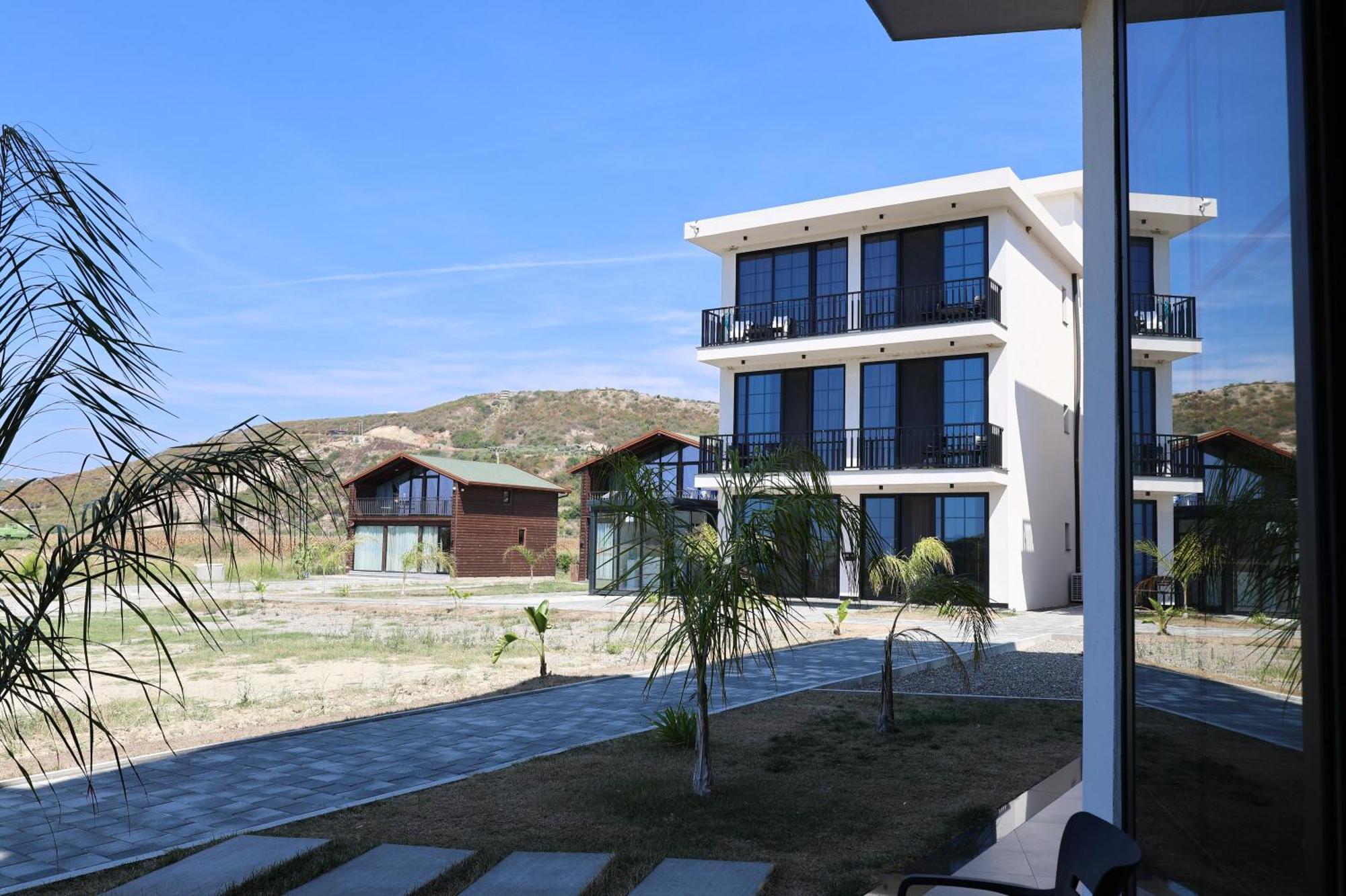 Posh Villas Rrogozhine 외부 사진