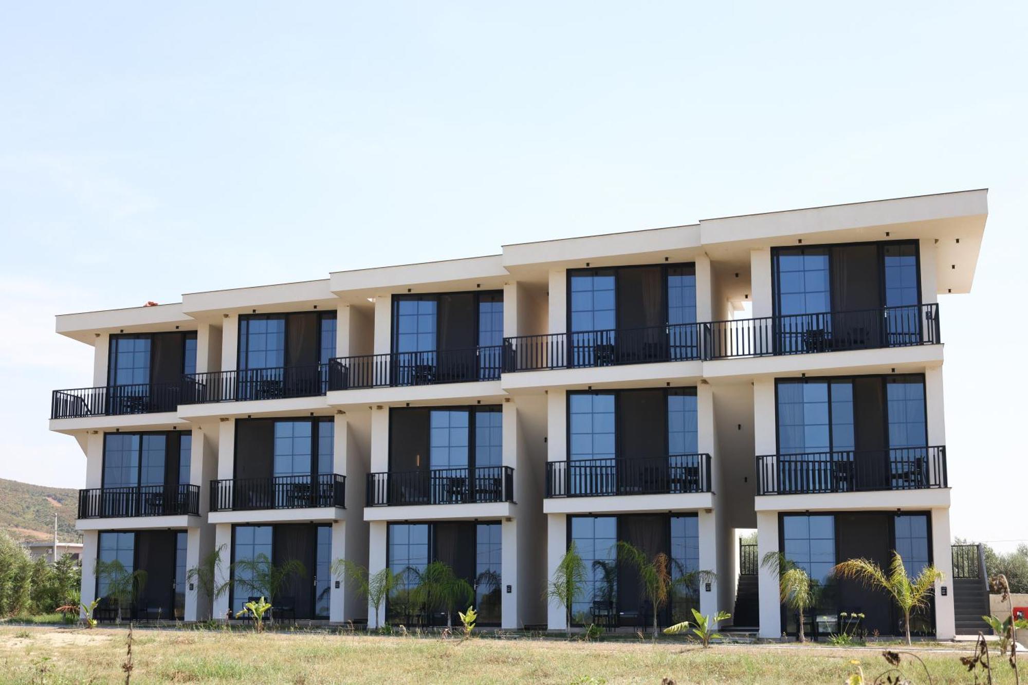 Posh Villas Rrogozhine 외부 사진